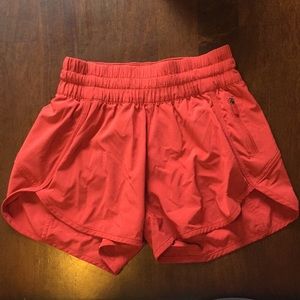 Tracker Short V 4”